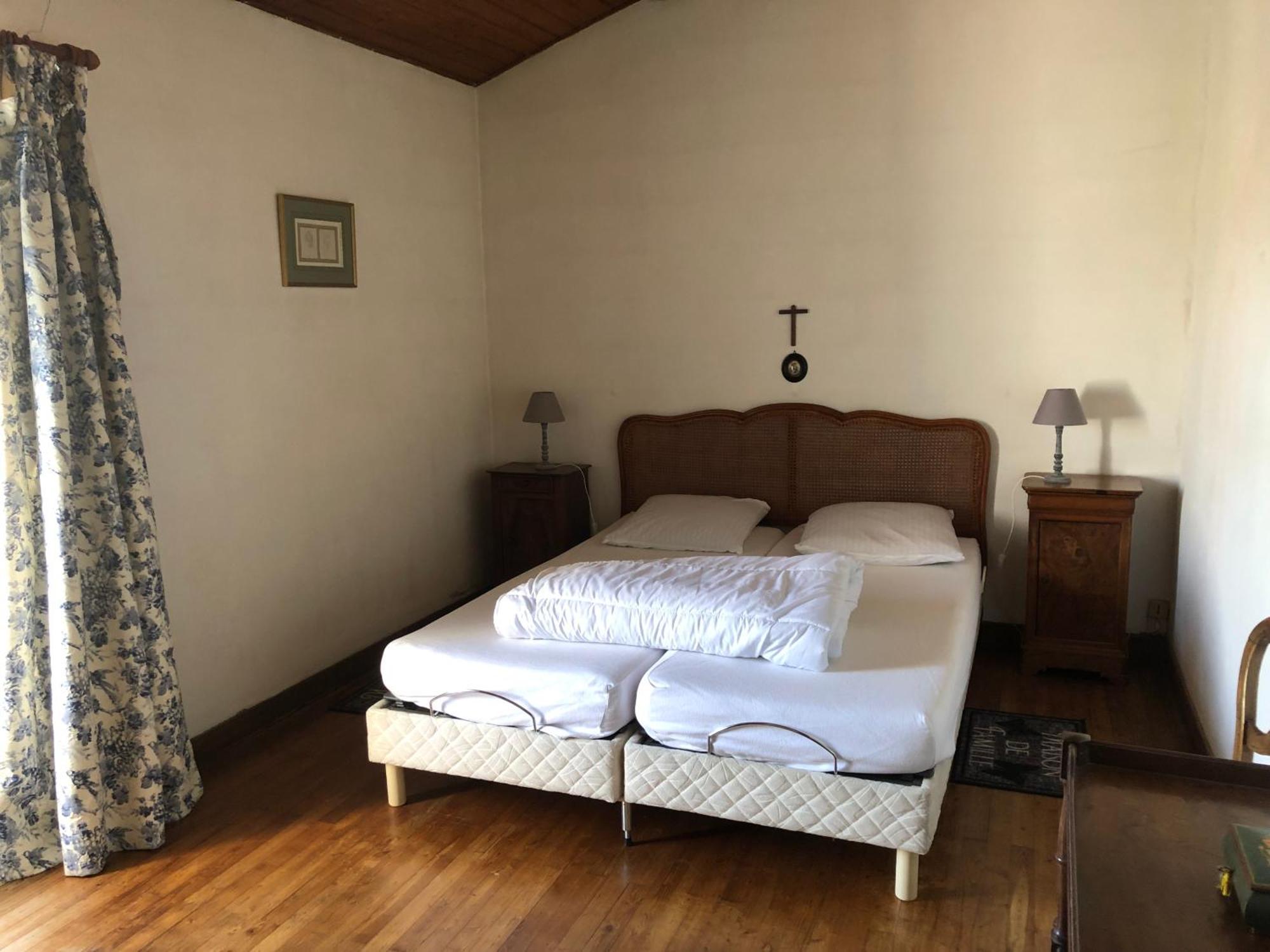 La Vieille Cure, Spa, Wifi A 20 Min Des Plages La Jonchere Ngoại thất bức ảnh